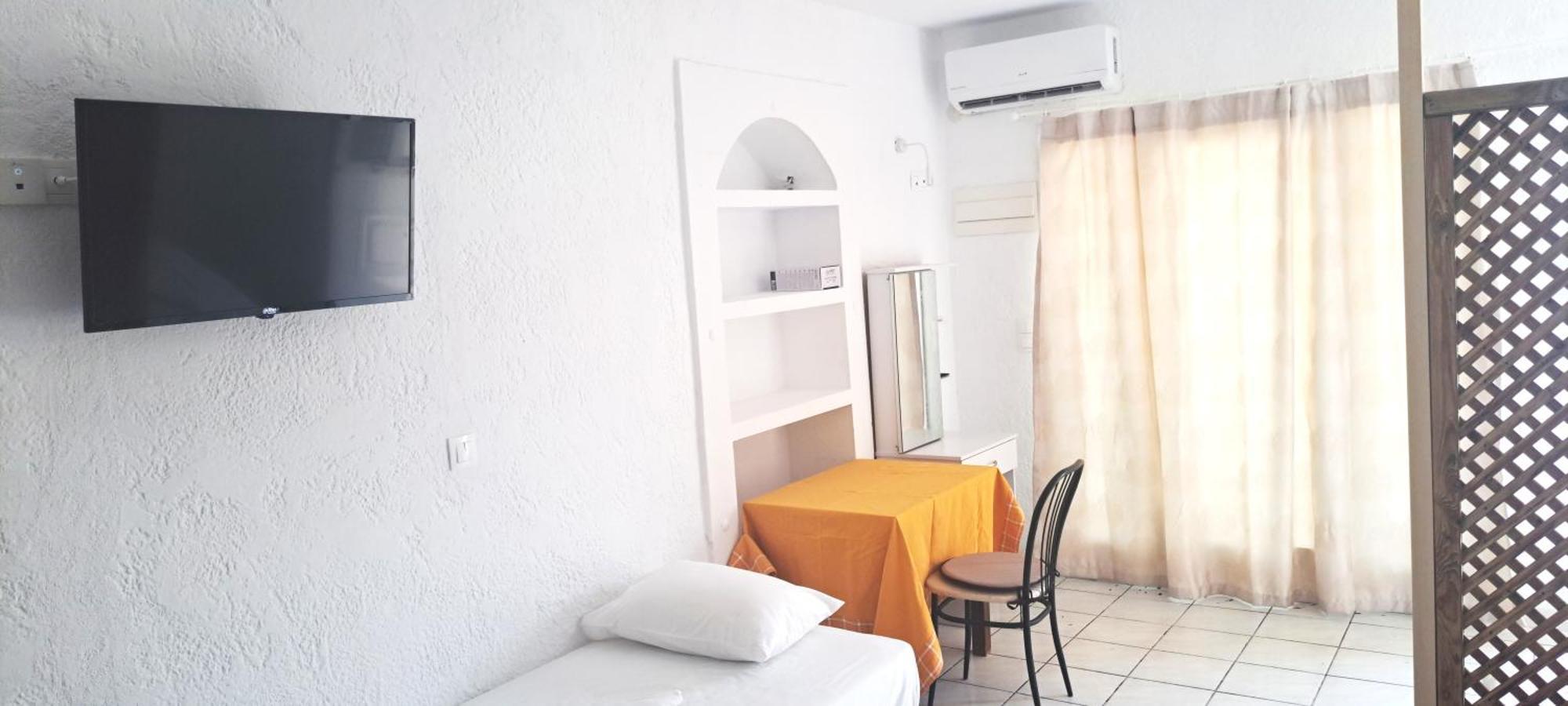 Jimmy'S Apartments Питагорио Екстериор снимка